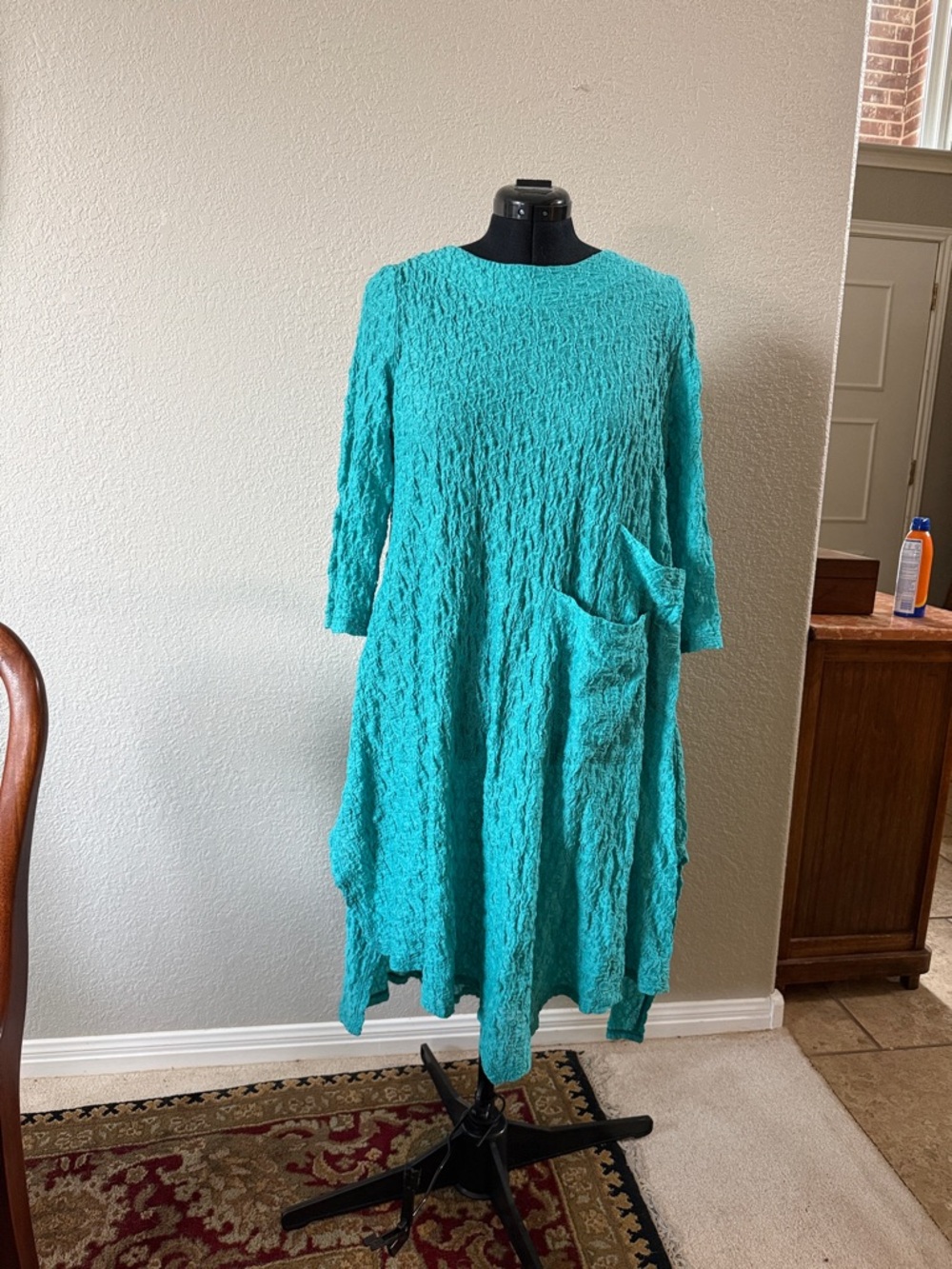 Relaxed Teal Crinkle Midi Dress with Pocket